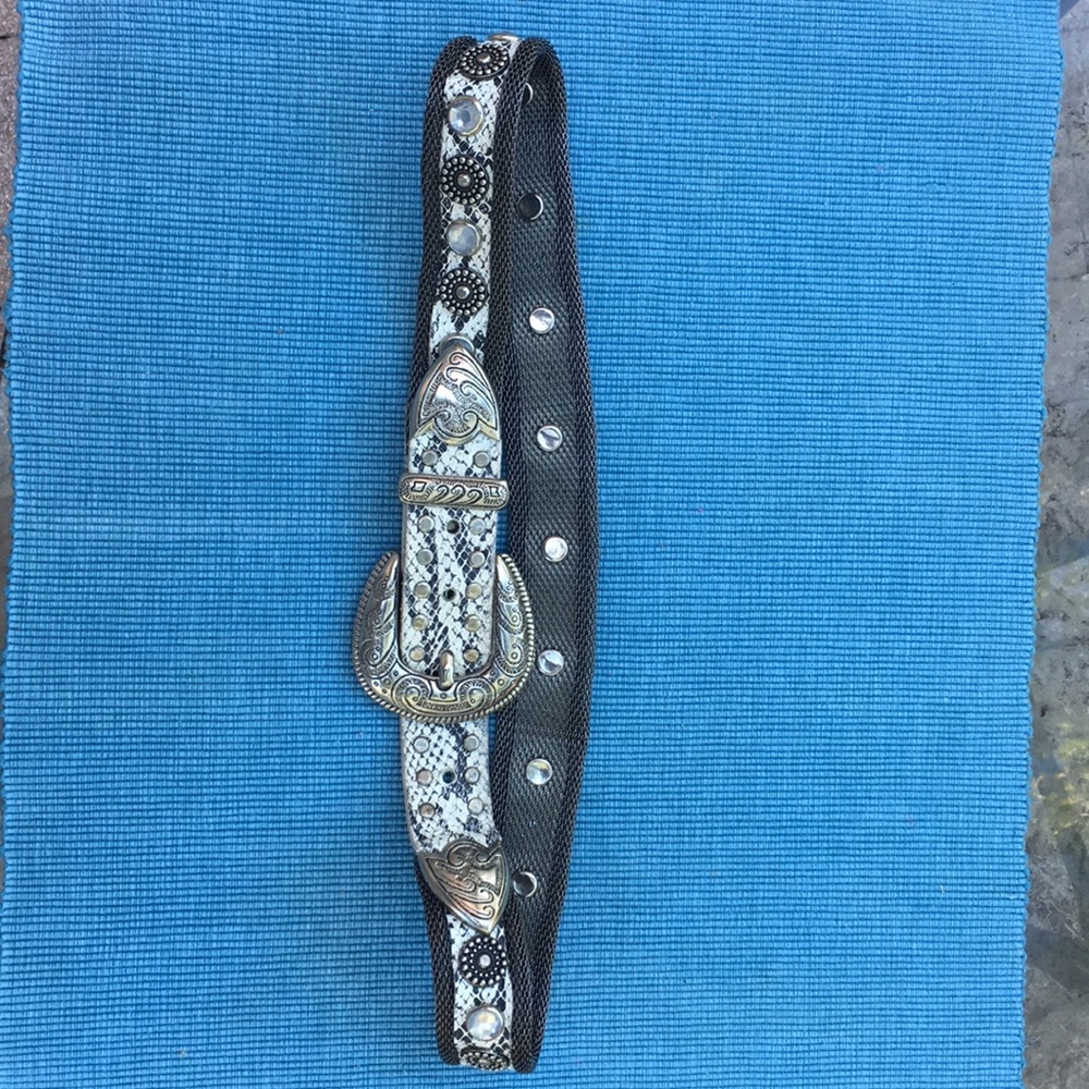 Designer Women's Belt,Wire Mesh w/Studs, Crystals.